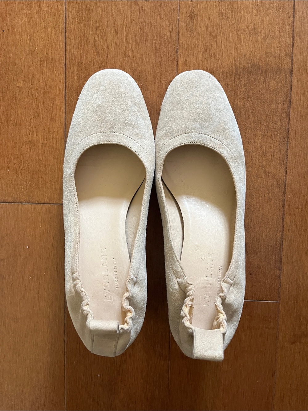 Everlane The Italian Leather Day Heel - Natural Suede - Picture 2 of 6